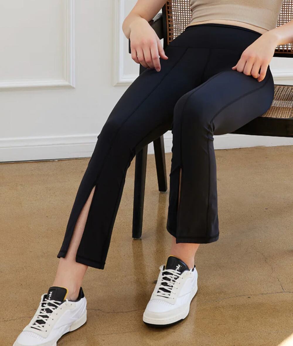 Cream Yoga Julia Crop Flare Front Slit Legging Black Small NWT